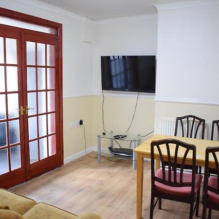 House Stay In Bangor North Wales Ngoại thất bức ảnh